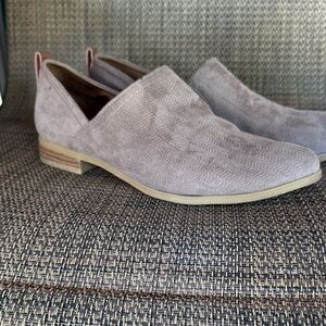 Dr. Scholl's Women's Suede Flats - taupe